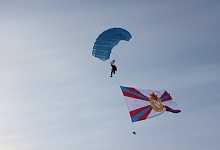 Прыжок с парашютом сборной России по парашютному спорту